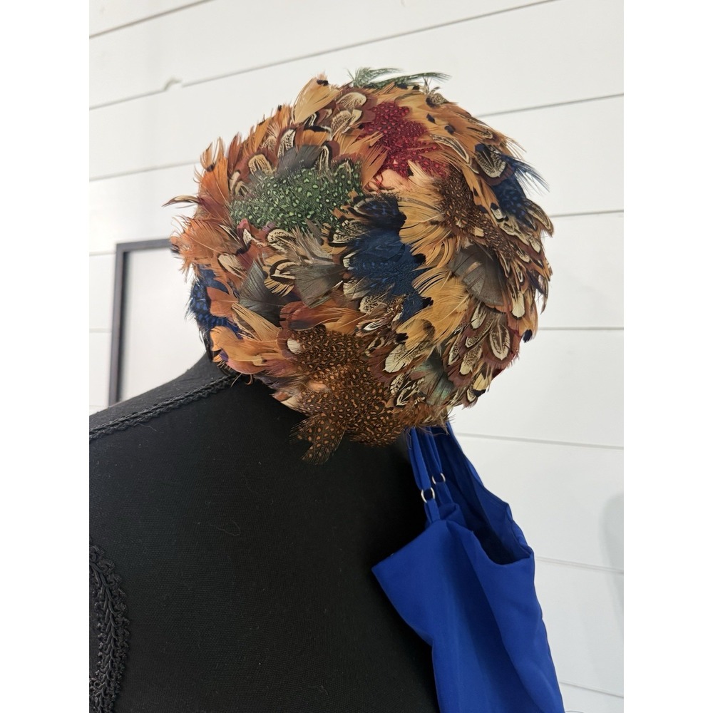 Vintage Eva Mae Modes Hat Peacock Union Label Multicolor Pheasant Feathers